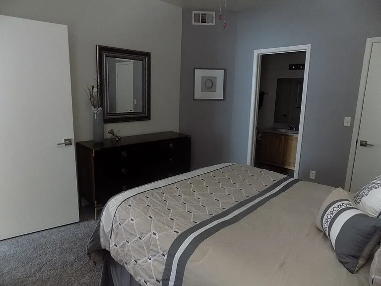 Copper Creek Apartments — Photo 60
