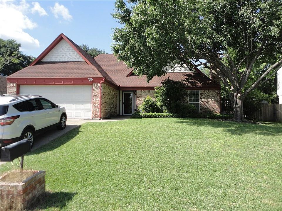 1st image of 4903 Thorncliffe Dr