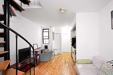 Rented by (Legacy) Elegran