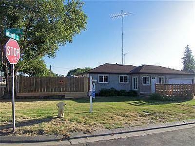 1st image of 2924 Joy Ave