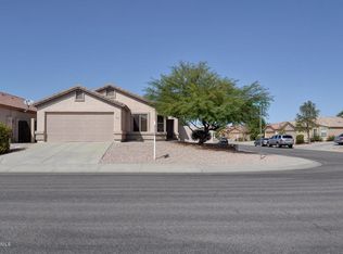 3660 W Yellow Peak Dr, San Tan Valley, AZ 85142