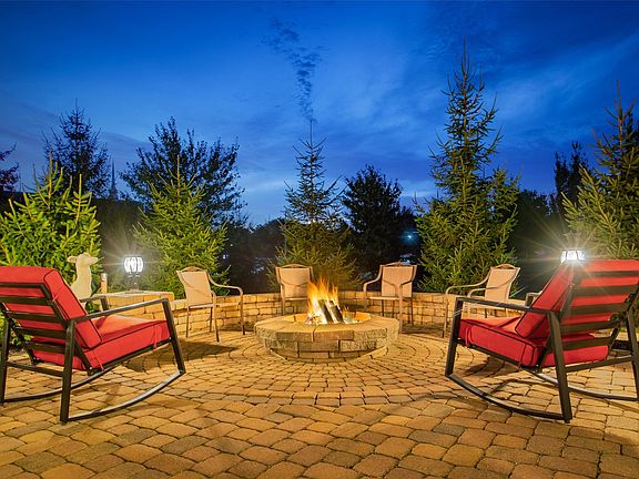 5th image of 13571 Church View Ct NW
