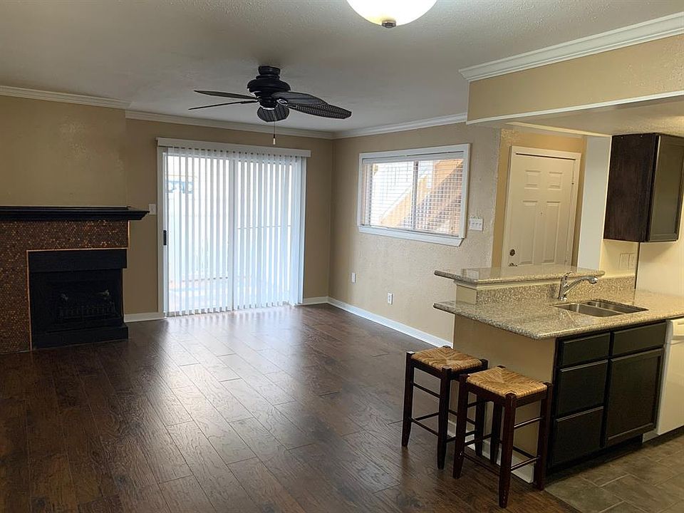 1st image of 3506 Cove View Blvd APT 405
