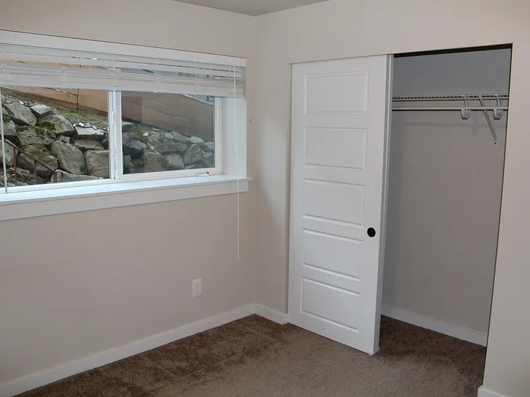 5013 Sand Point Pl NE #B — Photo 11