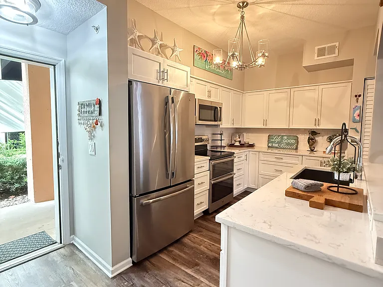 10435 Midtown Pkwy #113 — Photo 9