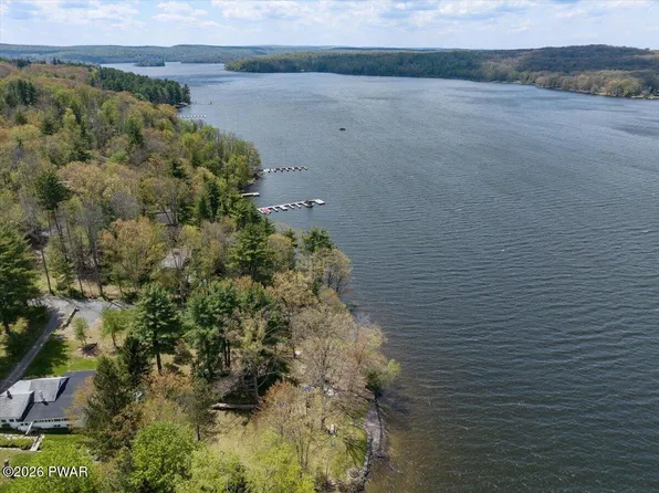 115 Leonard Ln, Paupack, PA 18451