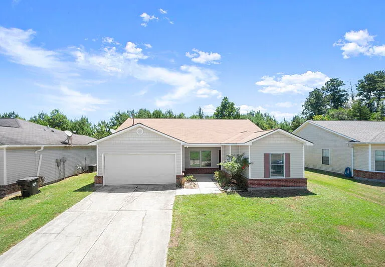 22898 Sabine Dr — Photo 1