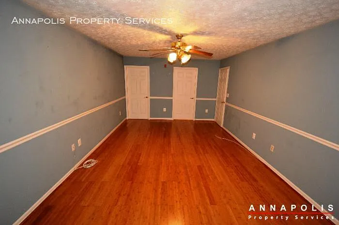 631 Admiral Dr — Photo 8