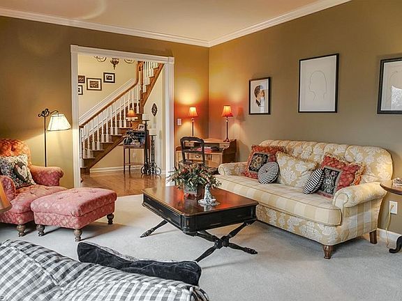 4th image of 4744 Arbour Green Dr