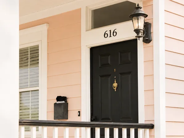 616 E Gwinnett St, Savannah, GA 31401