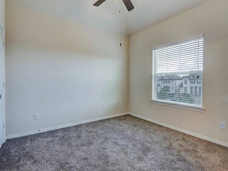 10804 Kyler Oaks Pl — Photo 13