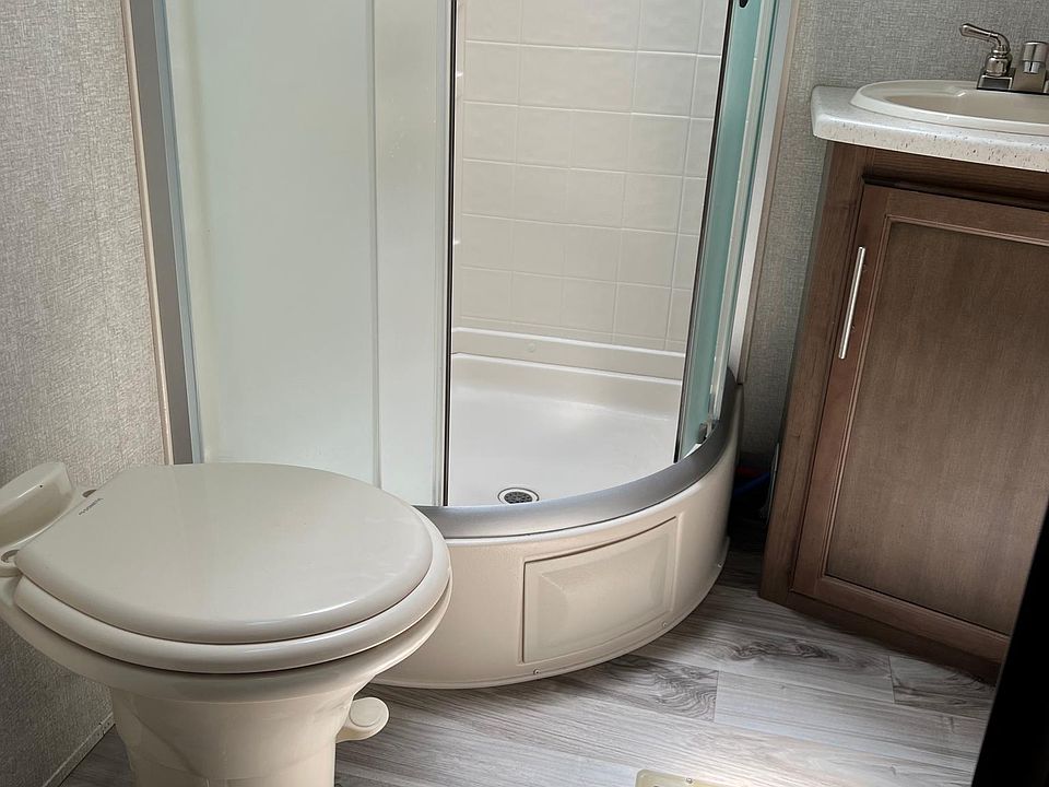 1st image of 1123 Ella Ave #2