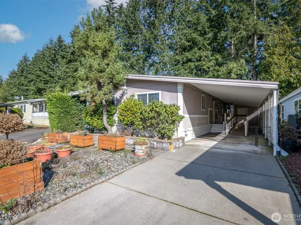 2500 S 370th Street #61, Federal Way, WA 98003