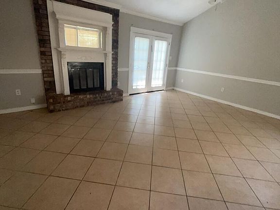 2nd image of 103 Forest Point Dr