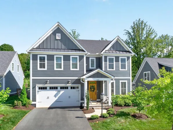 552 Belluno Ln, Charlottesville, VA 22911