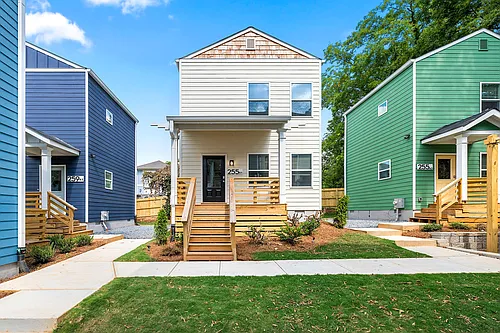 255 Love St SW #B3 Photo 1