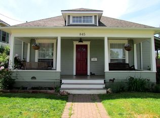 845 W 2nd St, Medford, OR 97501