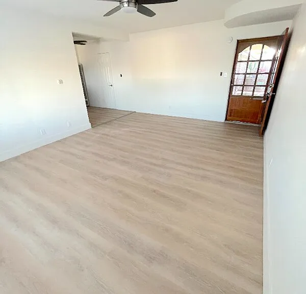 2121 Placentia Ave #I — Photo 4