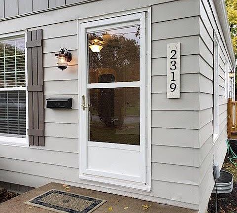 2nd image of 2321 44th St