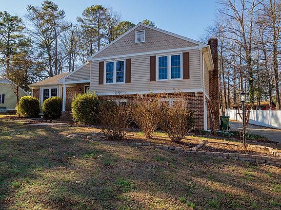 2nd image of 108 Smoot Dr