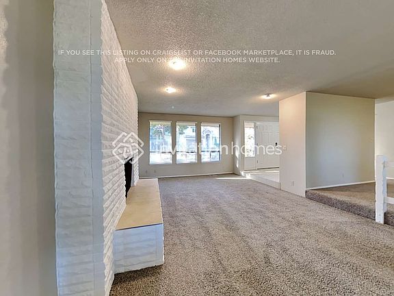 4th image of 20204 42nd Ave E