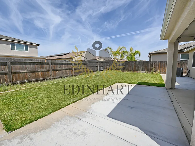 502 S Traverse Dr — Photo 31