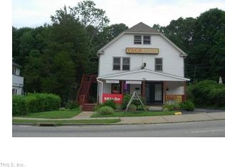 486 W Main St, Norwich, CT 06360