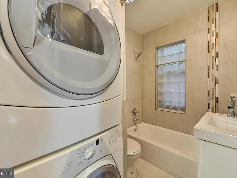613 Florida Ave NW #2 — Photo 20