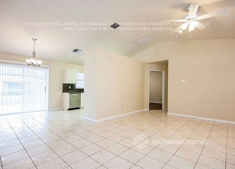 15562 Horseshoe Ln — Photo 3