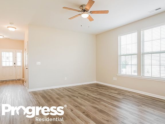 5th image of 65 W Grove Point Dr