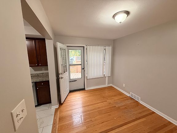 5th image of 29422 Hathaway St