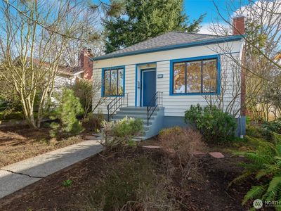 2620 31 Avenue W, Seattle, WA, 98199