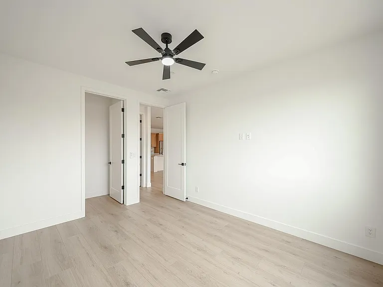 15006 N Ivory Dr #204 — Photo 14
