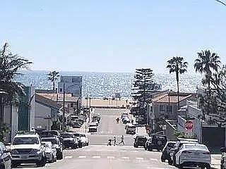 905 1/2 Monterey Blvd