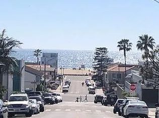 905 1/2 Monterey Blvd, Hermosa Beach, CA 90254