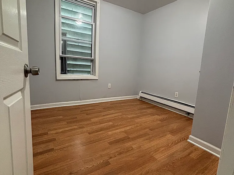 117 Grant Ave #1K — Photo 4