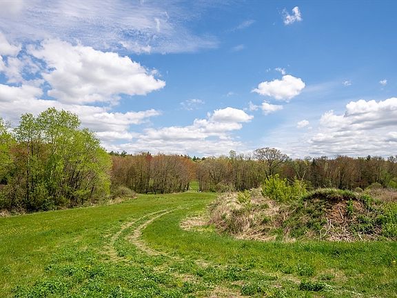 3rd image of 112 Sunnyside Rd