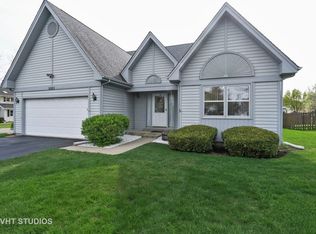 5333 Mahogany Ct, Gurnee, IL 60031