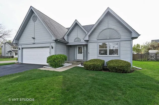 5333 Mahogany Ct photo 1