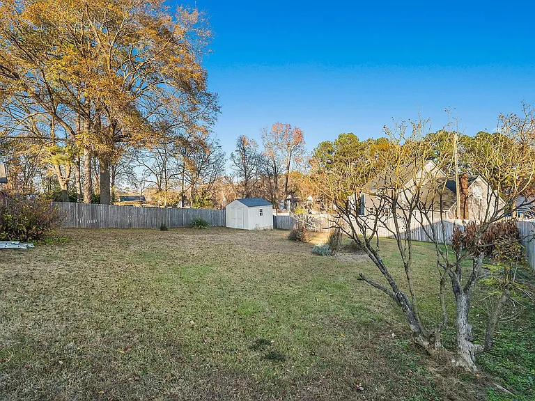 5613 Continental Way — Photo 30