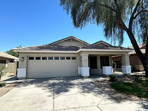 16730 W Taylor St Photo 1