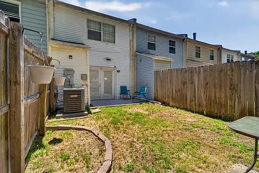 11 Betty Lee Pl — Photo 20