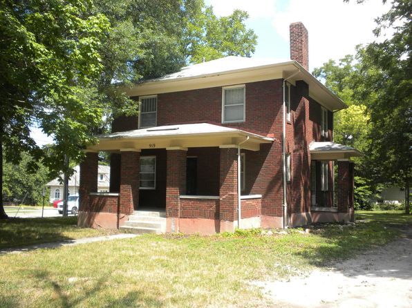 919 W Broadway