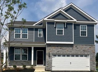 2129 Isabel Lane Lower, Macungie, PA 18062