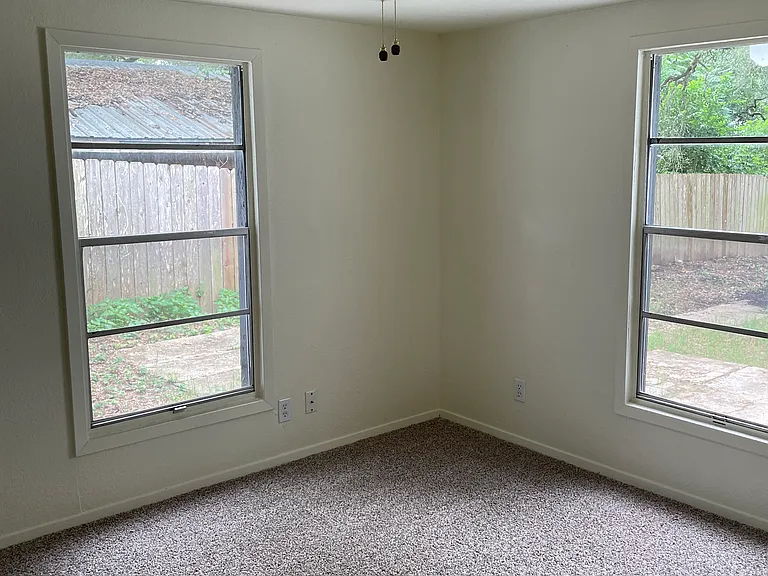 360 Sp Terry Rd — Photo 27