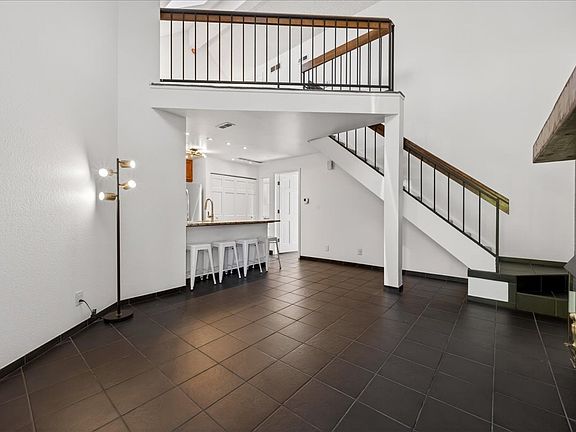 2nd image of 826 S Vance St APT C