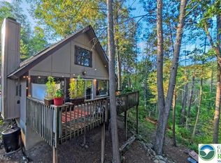 106 Circle Ct, East Stroudsburg, PA 18302