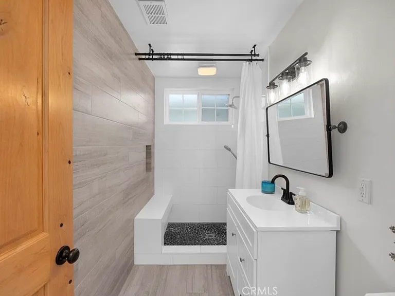 8326 Fontainbleau Way — Photo 10