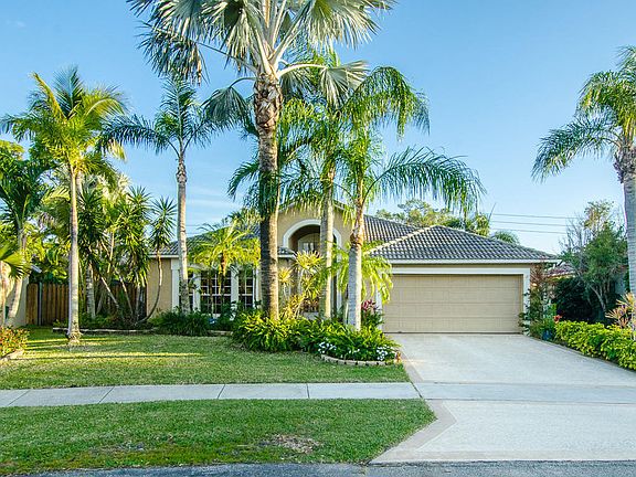 5th image of 4451 Sunset Cay Cir