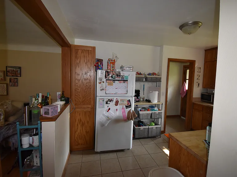 383 Queenan Ave S — Photo 18